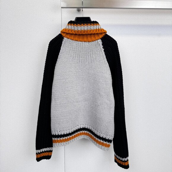 Vivienne Westwood cardigan - Picture 2 of 8